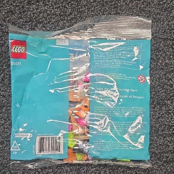 LEGO Disney Princess Enchanted Forest Set - Pink and Green - Picture 2 of 3